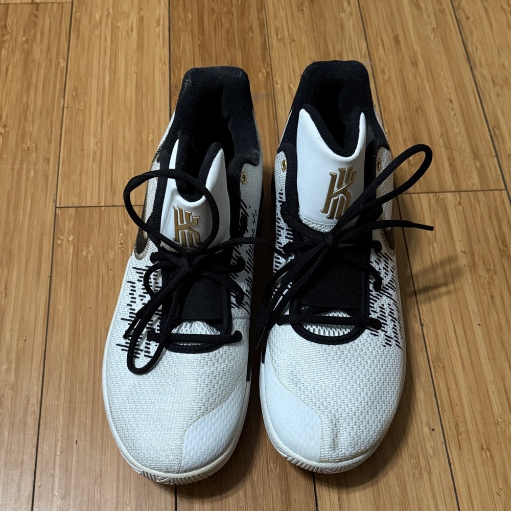 Nike Black Athletic Shoes